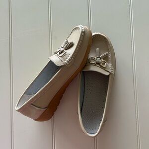 Chic Cream Moccasins for Women